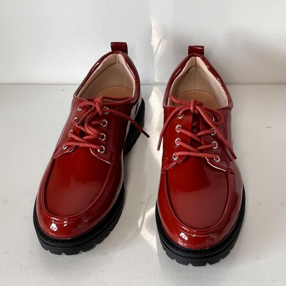 Journee Collection Zina Lace Up Oxford - Picture 3 of 7